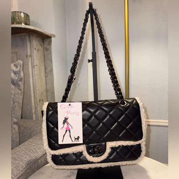 Gilda Paris Handbags - Gilda Paris Black Quilted Fur Baguette Chain Strap Shoulder Bag (NWT)